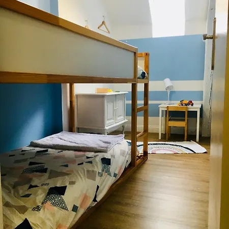 Les Remparts Apartment *